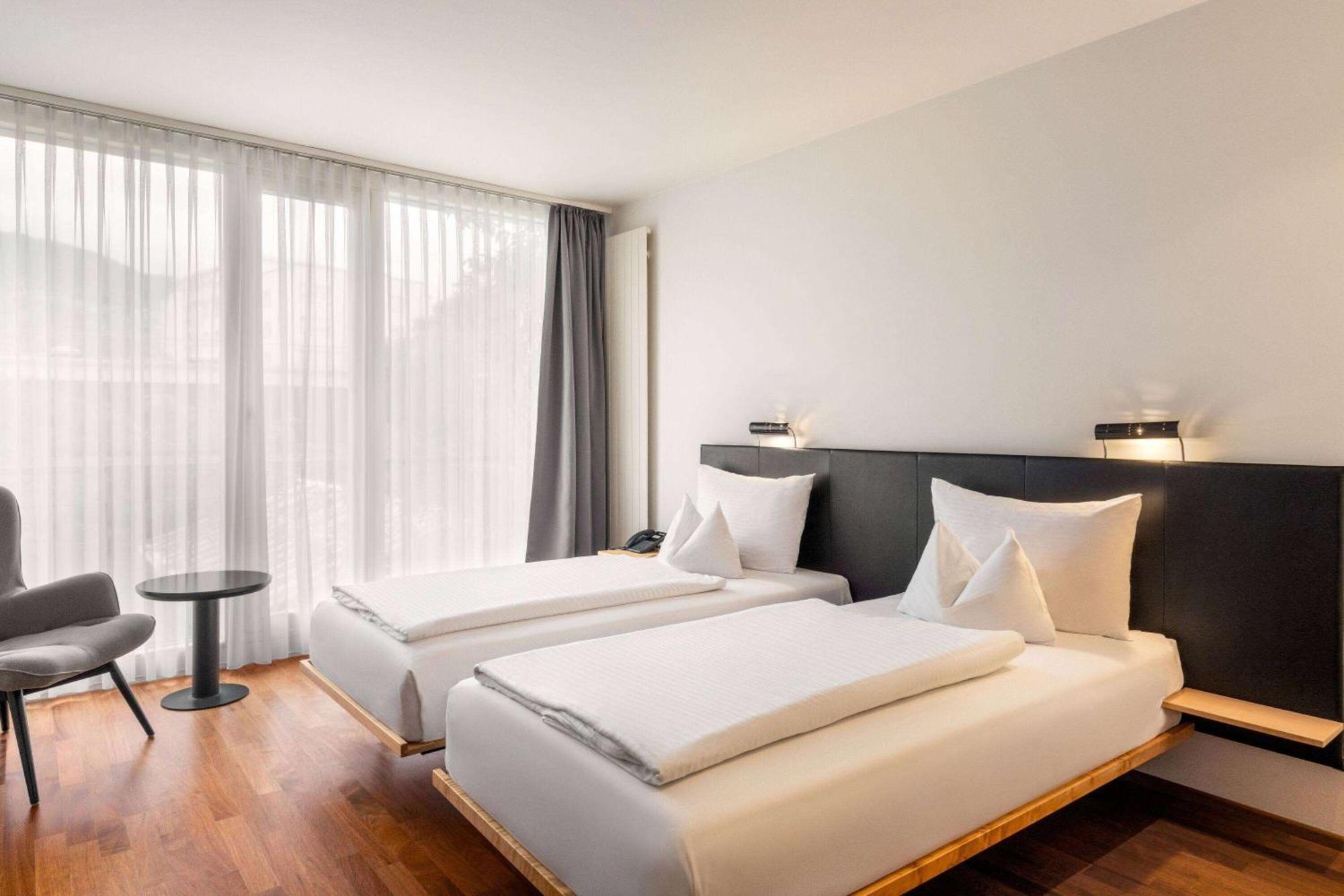 Hotel Vienna House By Wyndham Martinspark 4*
